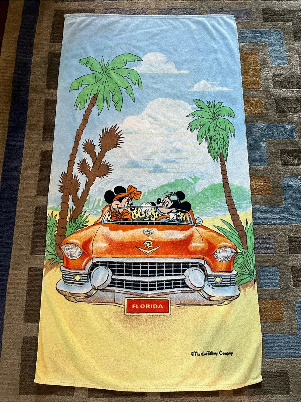 Vintage Florida Mickey Minnie Mouse Car Disney Exclusive Beach Towel 59